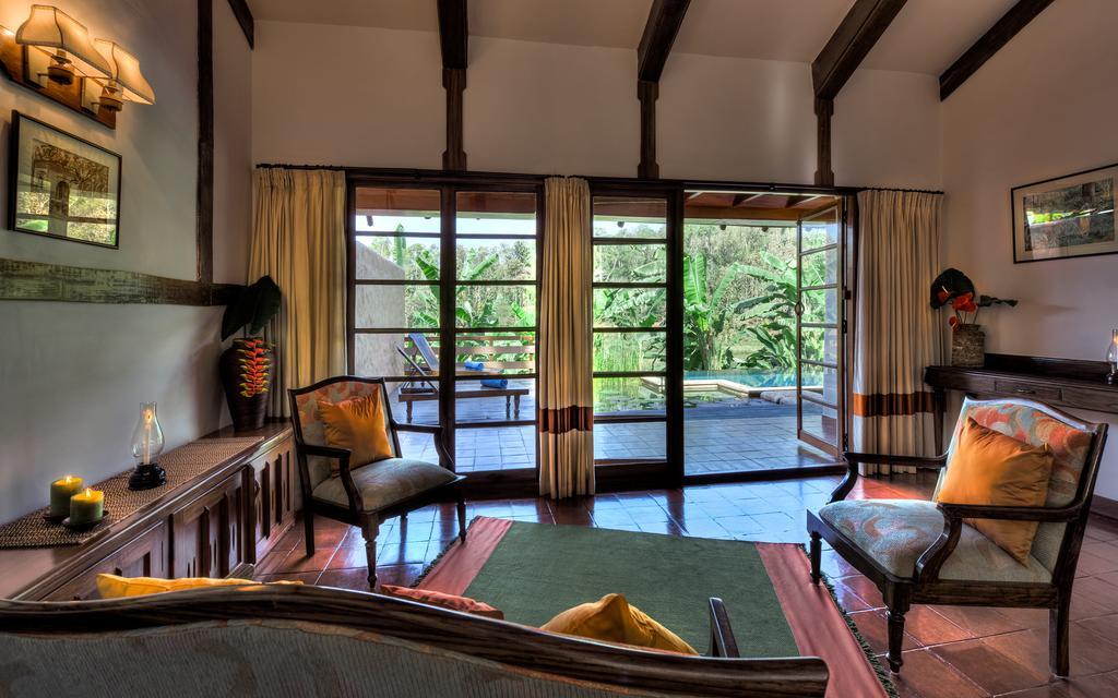 Evolve Back Coorg Hotel Siddāpur Exterior photo