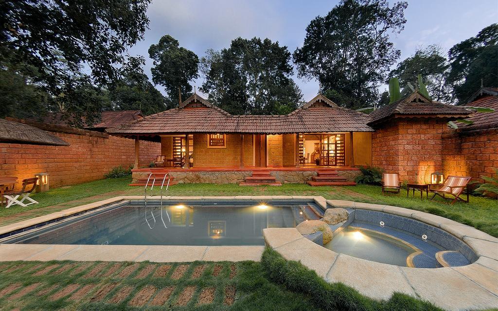 Evolve Back Coorg Hotel Siddāpur Exterior photo